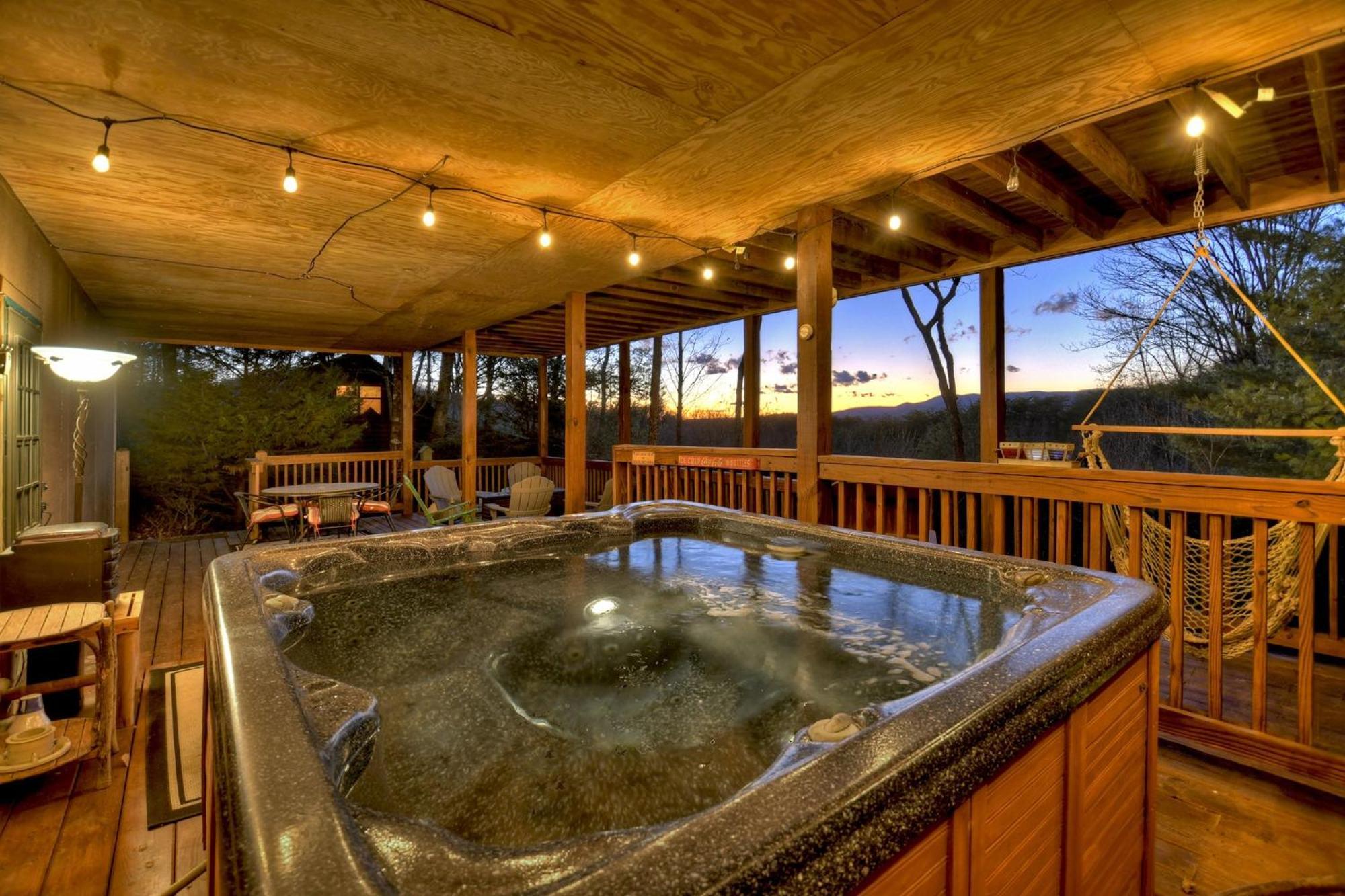 Talking Leaves Hot Tub Firepit And Comfy King Beds Villa Ellijay Ngoại thất bức ảnh